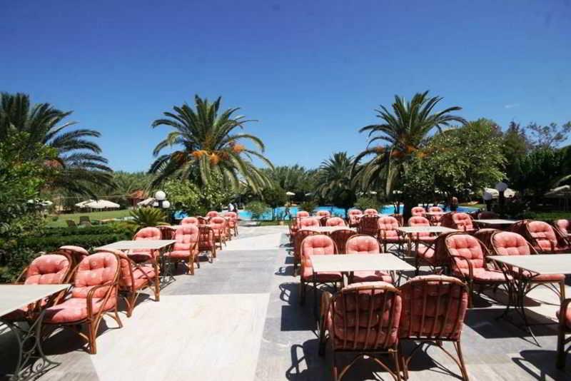 מלון May Beach Hotel 4*