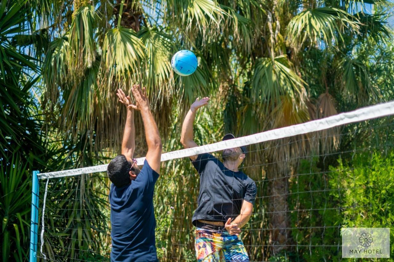 מלון May Beach Hotel